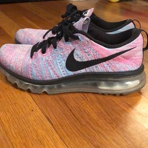 Nike flyknit max